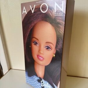 Mattel Avon Representative Barbie Doll Special Edition Hispanic NIB